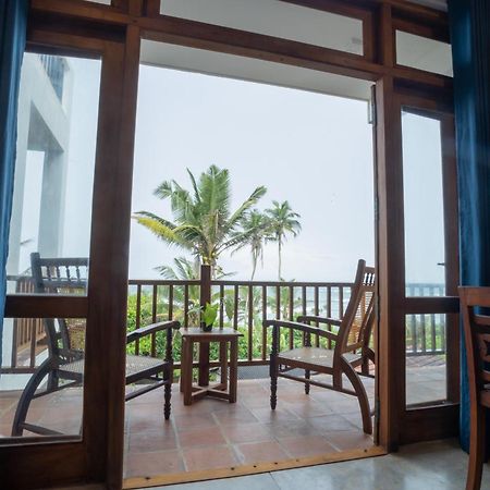 Hotel Pearldrop Waves Mirissa Exterior foto
